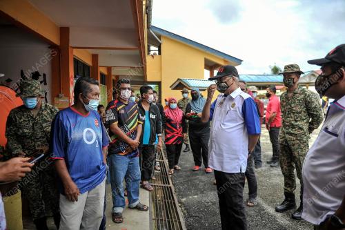 DATUK SERI ISMAIL SABRI YAAKOB