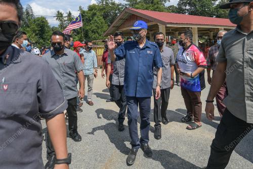 DATUK SERI ISMAIL SABRI YAAKOB 