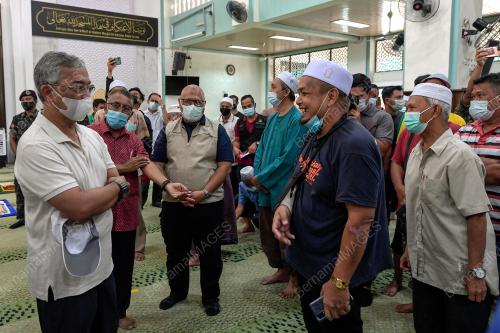 AL-SULTAN ABDULLAH RI'AYATUDDIN AL-MUSTAFA BILLAH SHAH
