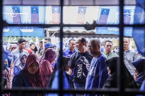 DATUK SERI ISMAIL SABRI YAAKOB