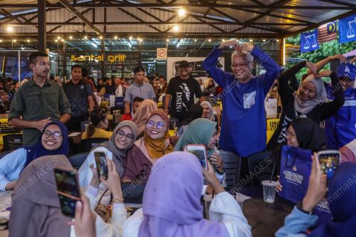 DATUK SERI ISMAIL SABRI YAAKOB