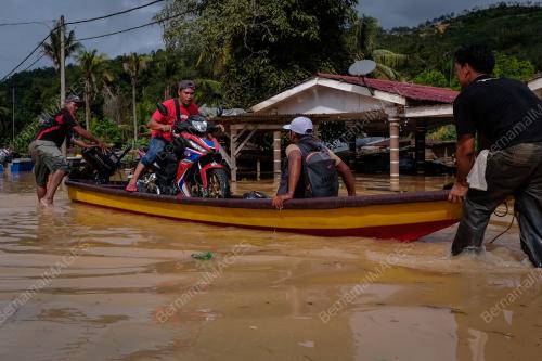 TINJAUAN BANJIR