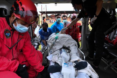 PENERBANGAN EHSAN BOMBA PESAKIT DARI TEMERLOH