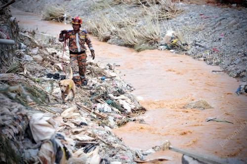 PH50_24102013_BANJIR