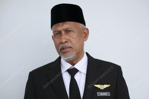 AHMAD NAJHAN MOHD JAMIL