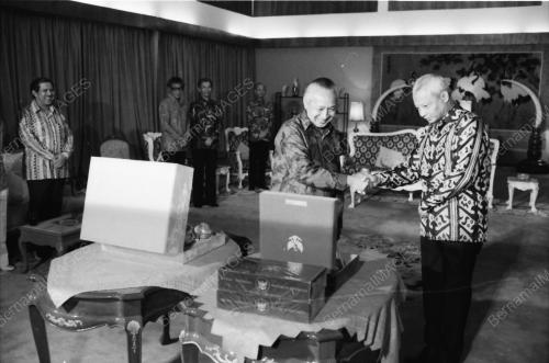 AGONG, SUHARTO,PM DI KUANTAN
