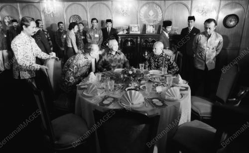 AGONG, SUHARTO,PM DI KUANTAN