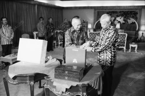 AGONG, SUHARTO,PM DI KUANTAN