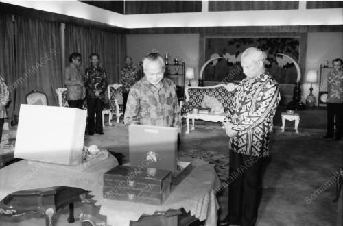 AGONG, SUHARTO,PM DI KUANTAN