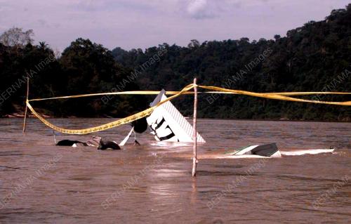 PHG03-080200 PESAWAT TERHEMPAS