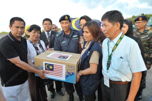PHI01_14122012_BANTUAN