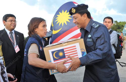 PHI03_14122012_BANTUAN