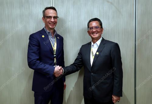 DATUK SERI MOHAMMAD MENTEK