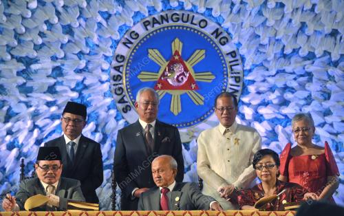 PHL05_27032014_PM
