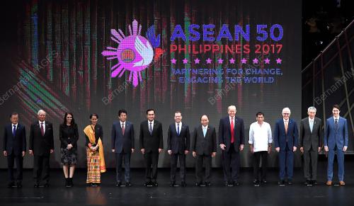 PHL07_13112017_ASEAN