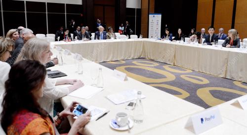 PHL17_17112015_APEC