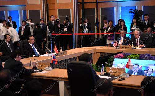 PHL24_13112017_ASEAN