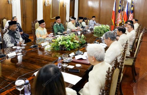 DATUK SERI ANWAR IBRAHIM