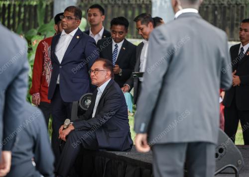 DATUK SERI ANWAR IBRAHIM
