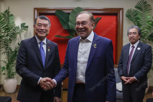 DATUK SERI ANWAR IBRAHIM