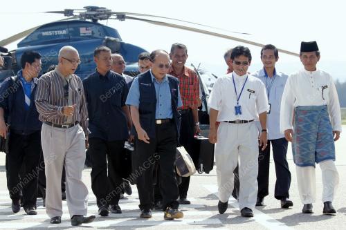 PHO3_04052012_RAIS_YATIM
