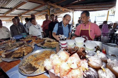 PHO6_04052012_RAIS_YATIM