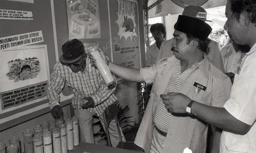 ABDUL RASHID ABDUL RAHMAN