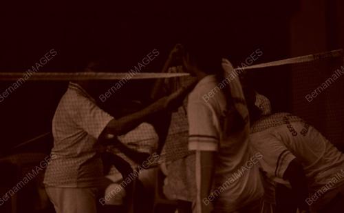 PJ01_150390_BADMINTON