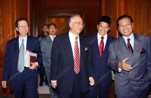 DATUK SERI NAJIB TUN ABDUL RAZAK