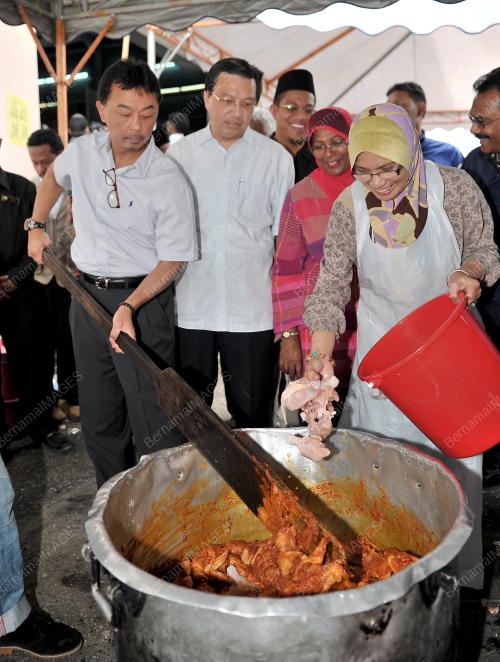 TENGKU ABDULLAH SULTAN AHMAD SHAH