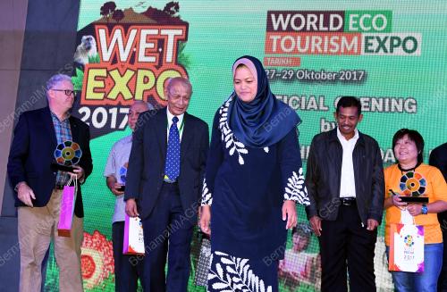 PK011_27102017_WET_EXPO_BN201710259364