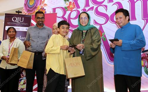 PROF ZITA MOHD FAHMI