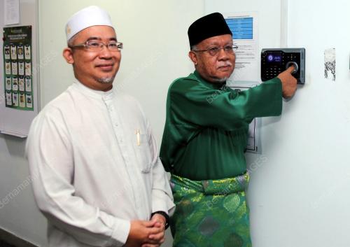 DATUK WAN ZAHIDI WAN TEH