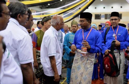 PK01_01102016_UMNO