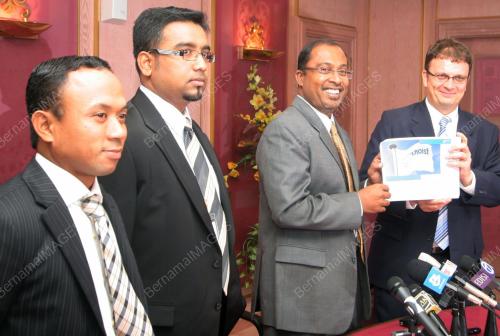 ZAMBRY ABDUL KADIR