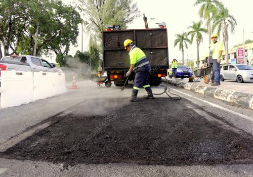 DEMOSTRASI PEMBAIKAN POTHOLE