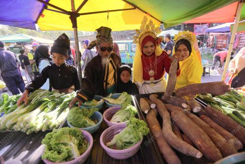 PASAR PAGI SUNGAI BAYOR SELAMA