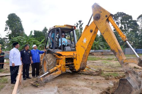 PK01_03122016_TAHFIZ