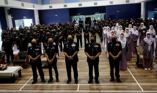 DATUK MIOR FARIDALATHRASH WAHID