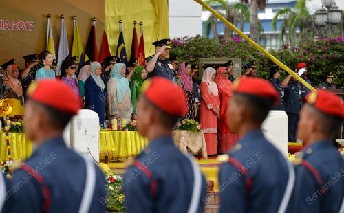 PK01_04052017_BOMBA_BN201702052206