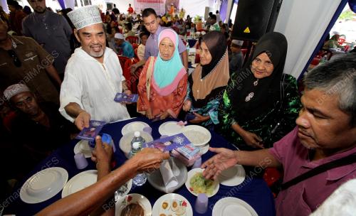 PK01_04072015_ZAKAT
