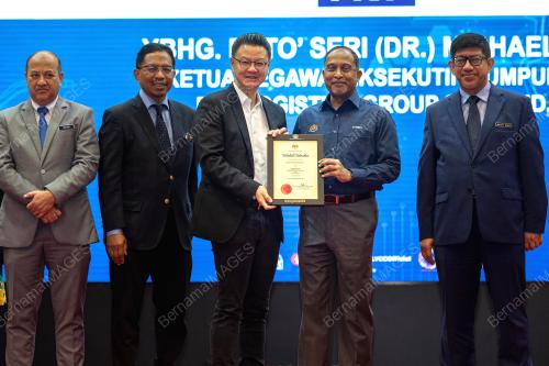 DATUK SERI DR ZAMBRY ABDUL KADIR