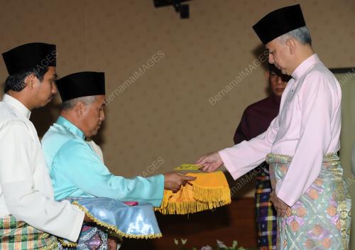PK01_06032014_RAJA_NAZRIN