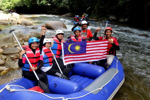 KIBAR JALUR GEMILANG