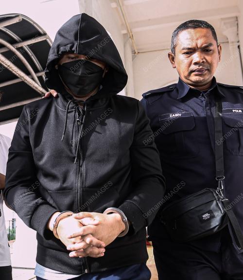 MOHD NAZRI ABDUL RAZAK