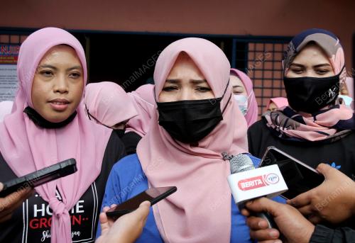 DATUK ZAHIDA ZARIK KHAN