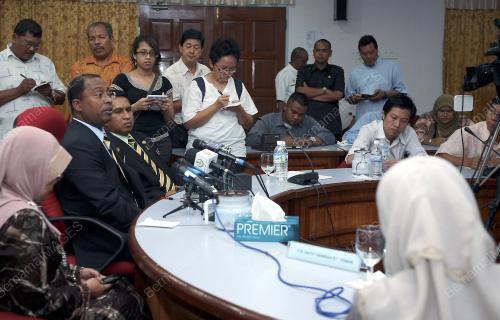 ZAMBRY ABDUL KADIR