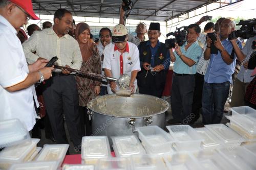 DATUK SERI DR ZAMBRY ABD KADIR