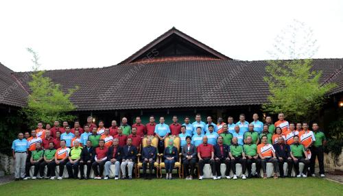 PK01_07102013_GOLF