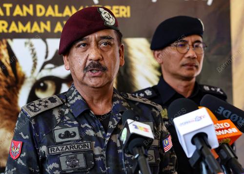 TAN SRI RAZARUDIN HUSAIN
